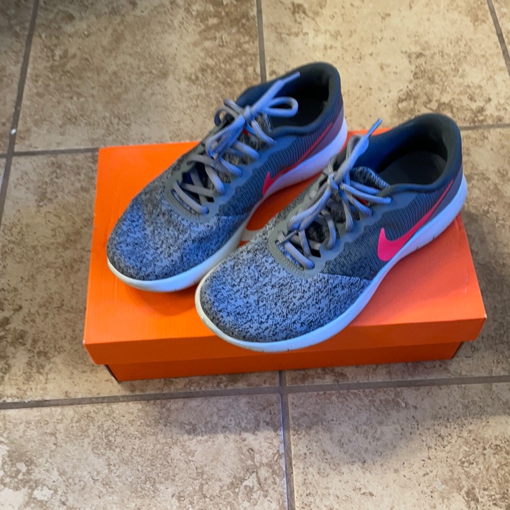 Nike women’s running shoes
